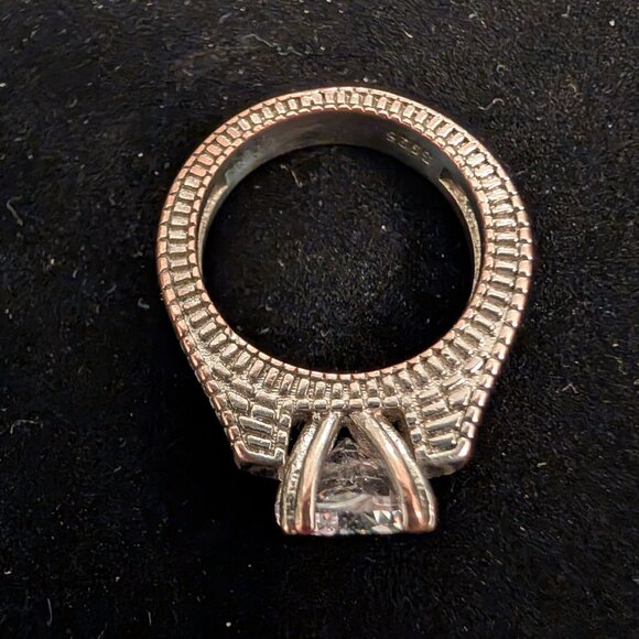 Vintage Sterling Silver Faux Diamond Art Deco Ring Size 5 - Picture 4 of 6